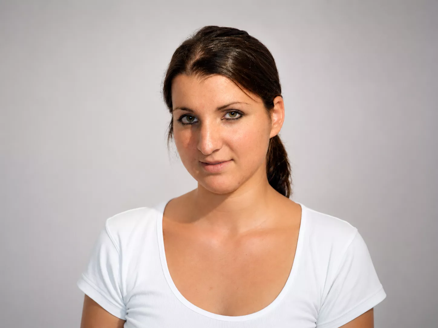 Portrait von Delia Radicci, Kosmetikerin und Nailmodellistin